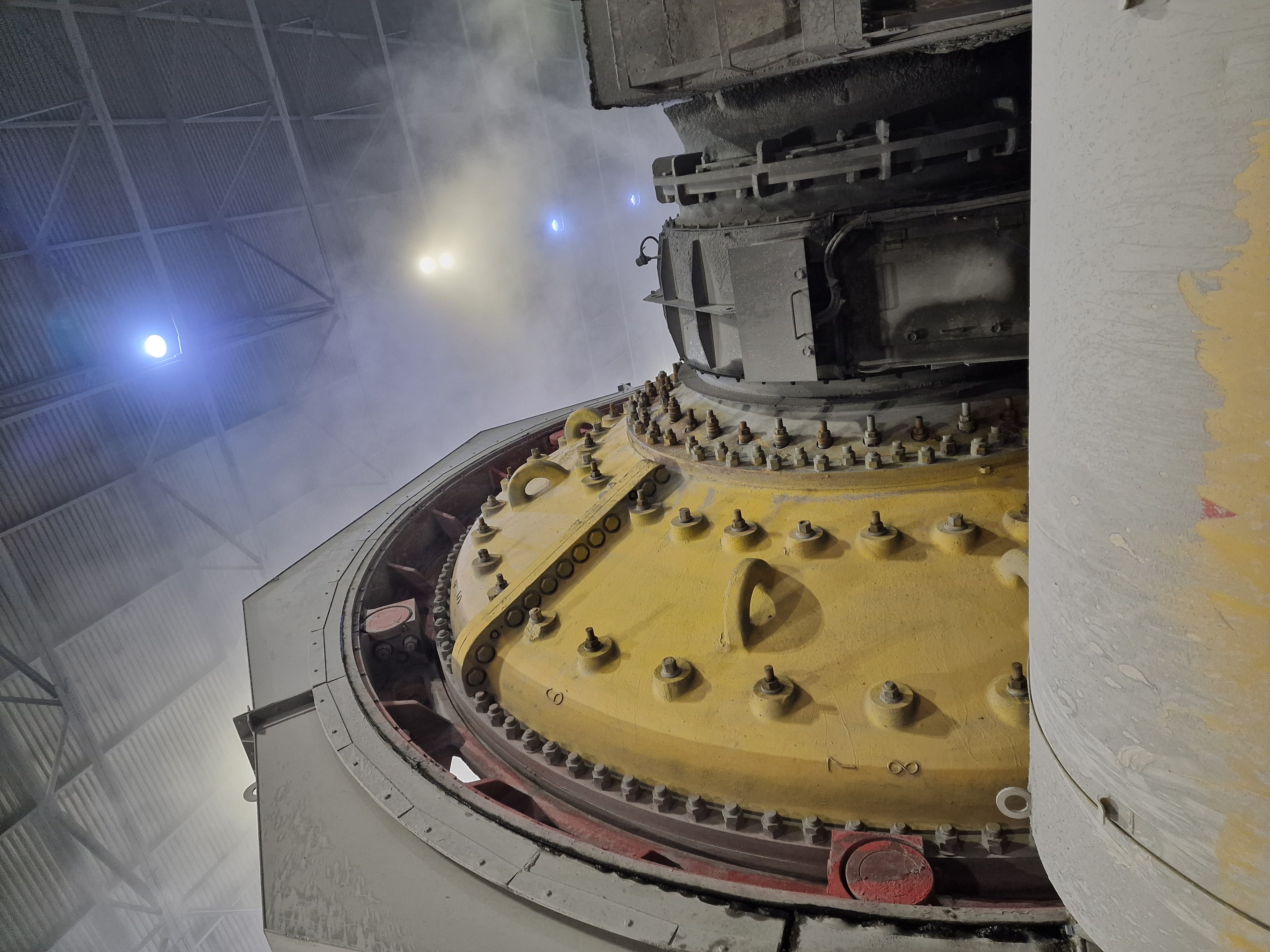 Барабанно-шаровая мельница